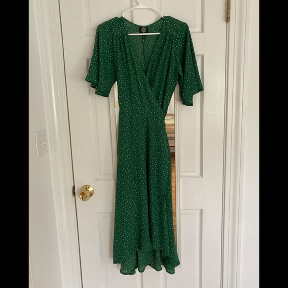 Anthropologie Dresses & Skirts - Green Polka Dot  Wrap Dress